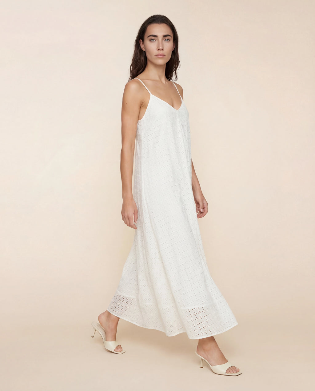 TALULA-abito-2421-sangallo-donna-burro_1_1024x.webp?v=1774623463